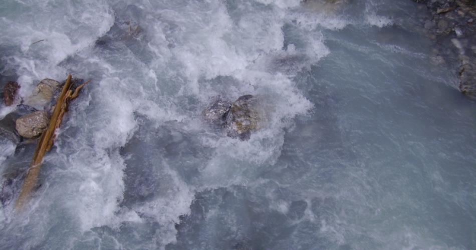 Bild zeigt einen Fluss